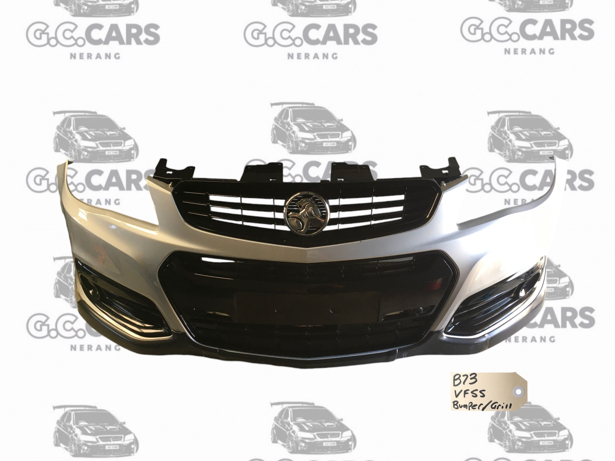 HOLDEN VF SS BUMPER AND GRILL