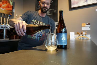 Will pouring IE at Solace.JPG