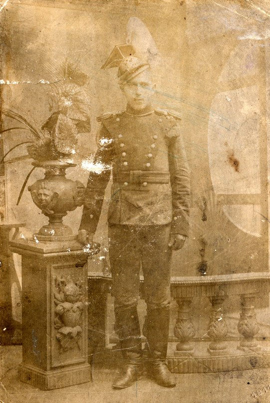 Прапрадід Каптан Василь Свиридович на військовій службі, 1911 або 1914 р.