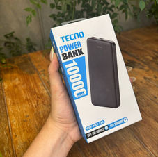 Power Bank Tecno 10000mAh PK-03 carga rápida 22.5W con pantalla LED