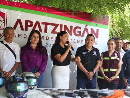La presidenta Fanny Arreola fortalece al personal municipal con entrega de material y equipamiento