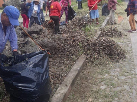 Continúan los trabajos de limpieza en Parácuaro