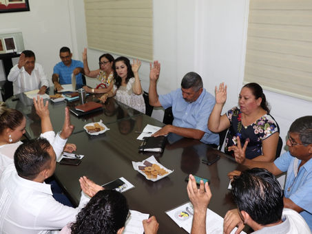 Cabildo aprueba acuerdo para combatir adicciones en menores de edad