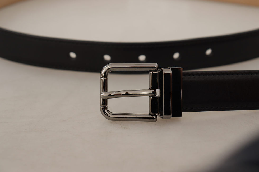 Thumbnail: Dolce & Gabbana Black Calf Leather Logo Engraved Metal Buckle Belt