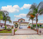 718 Hershey Ave 
