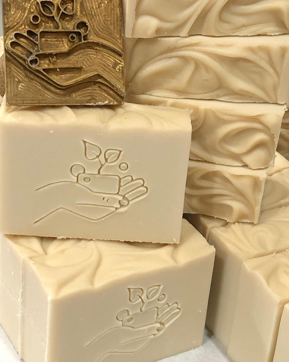 Thumbnail: Honey Oat, Unscented & Sensitive Skin