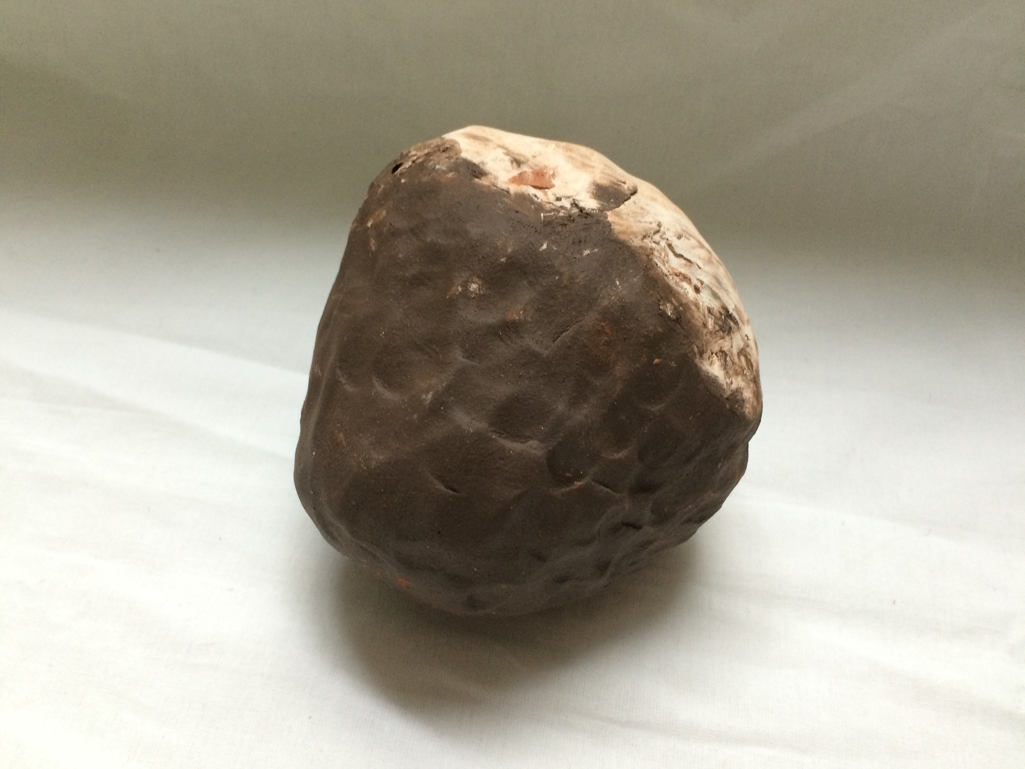 Ceramic response to movement