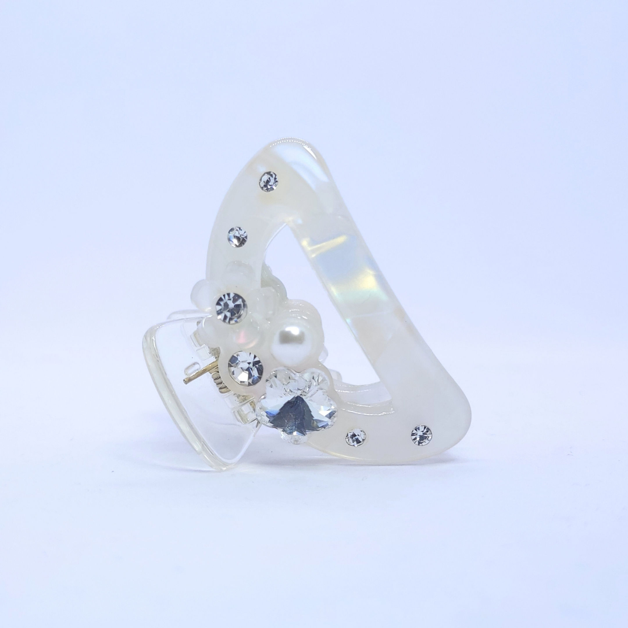 White Flower Stone Mini Hair Clutcher