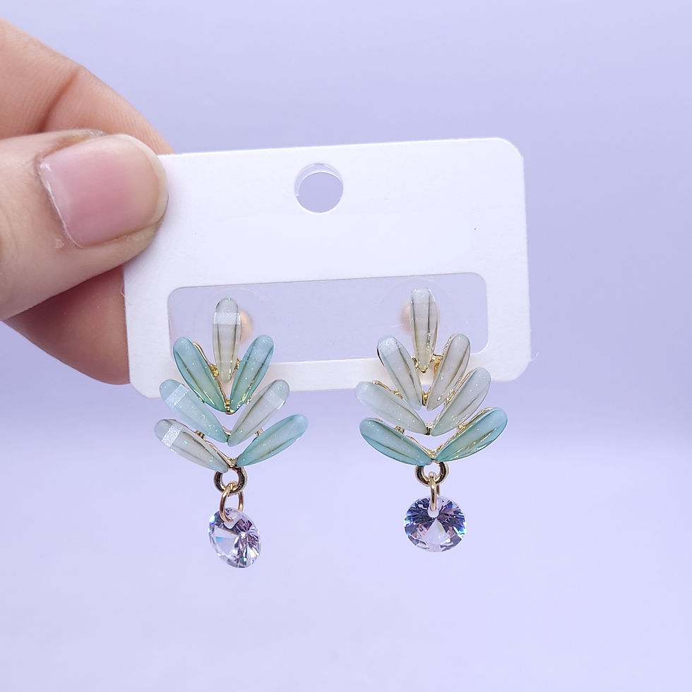 Thumbnail: Pastel Leaf Crystal Stud Earrings Set