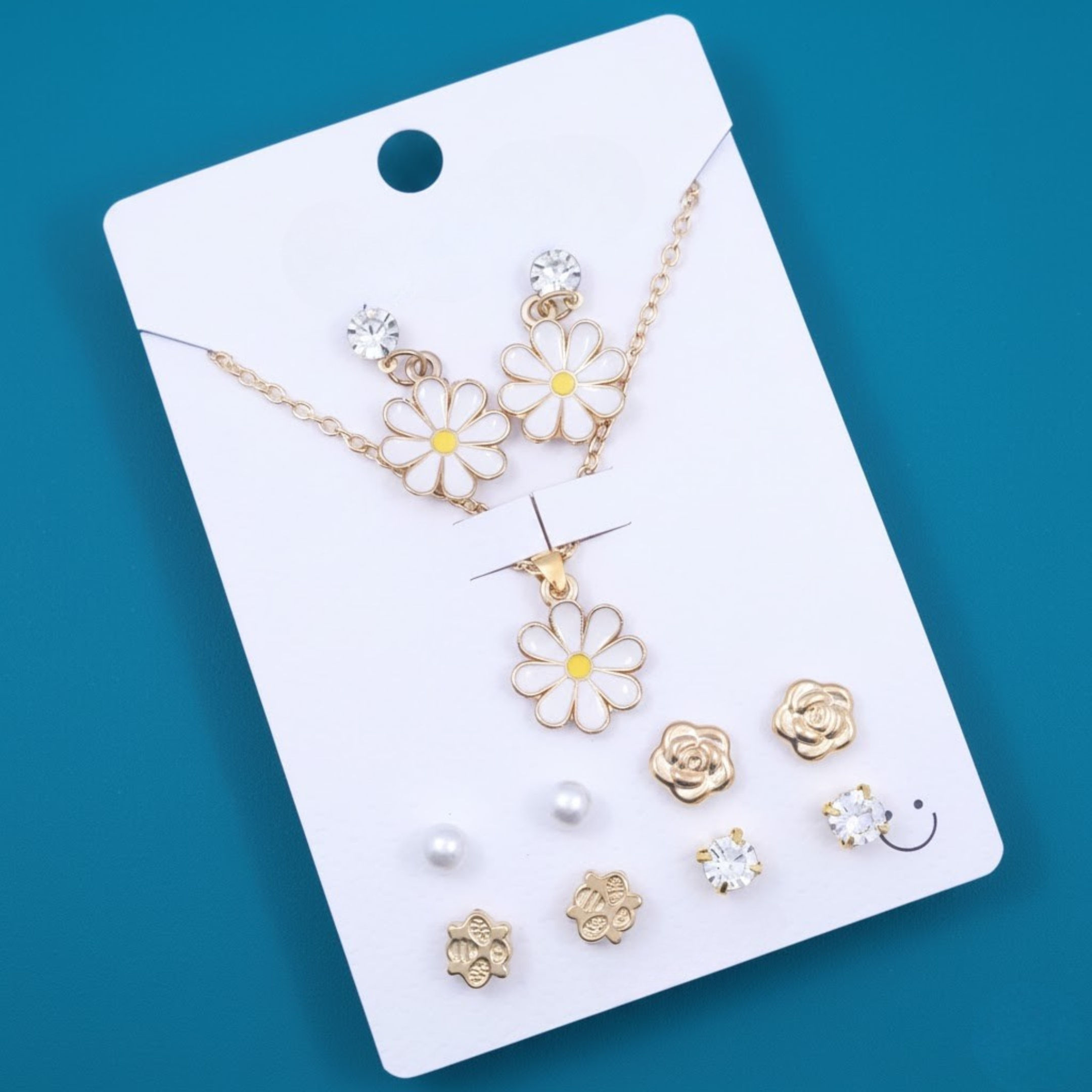 Charm Jewelry Combo – Chain and 5 Earrings Set