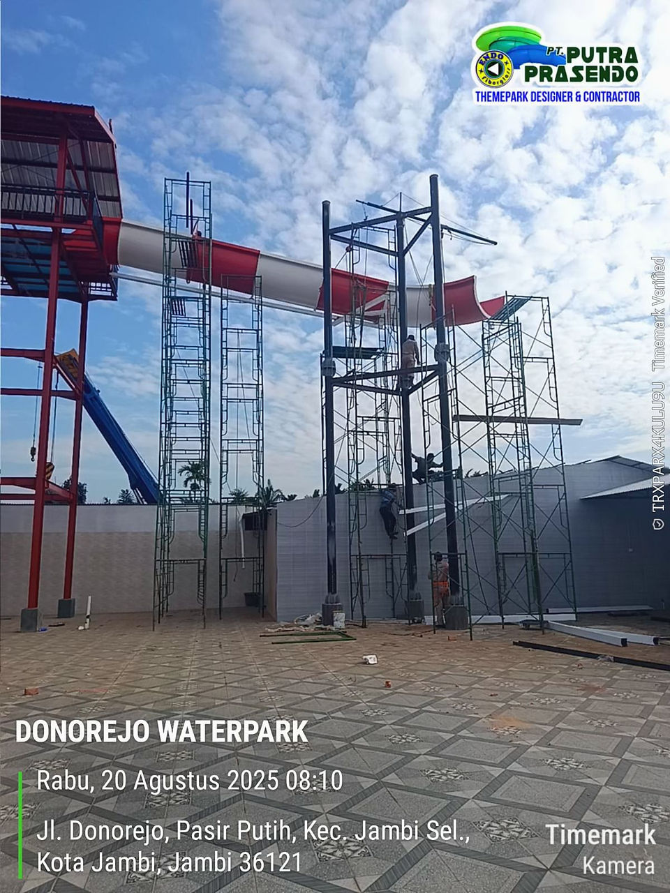Tahap instalasi waterpark Endofiberglass Product