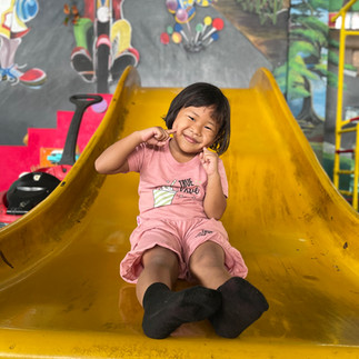 PLAYGROUNDS KIDS SIRKUS WATERPLAY BEKASI