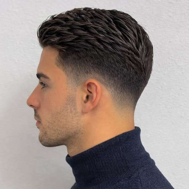 Contoh cukuran low fade yang classic dan aman untuk digunakan berbagai aktivitas