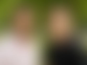 Dapatkan inspirasi potongan rambut side part dan side swept yang membuat lebih berwibawa