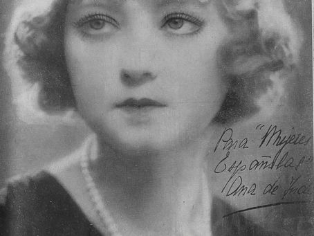 Ana de Tudela (1903-1990)