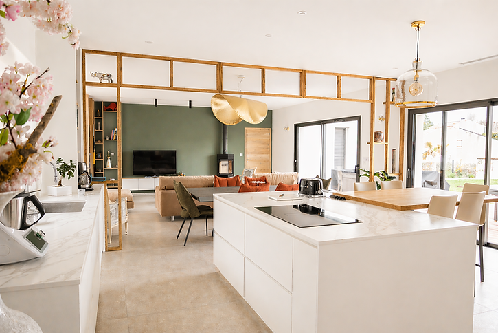 Aménagement d’une cuisine contemporaine par une architecte d’intérieur en Provence