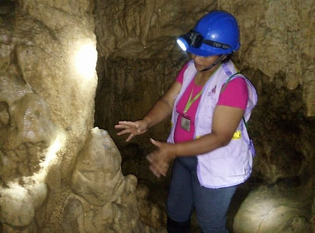 38156669_476351479505360_496548526369538