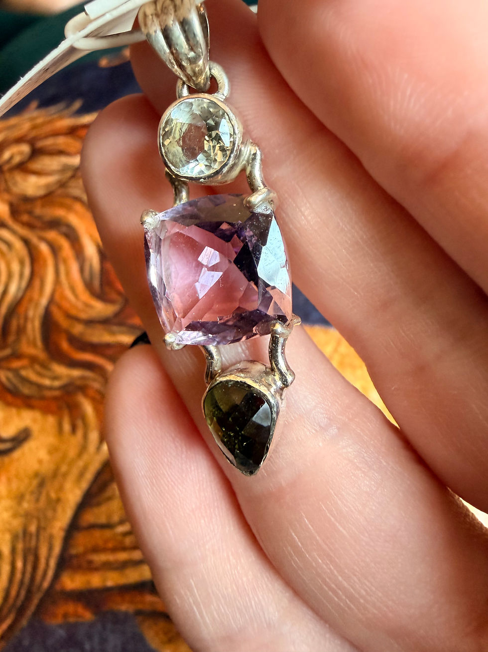 Thumbnail: White topaz - amethyst - Moldavite 