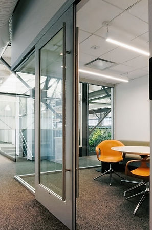 prologis-office-design-5-700x467.jpg