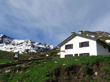 Dondena ( Rifugio )