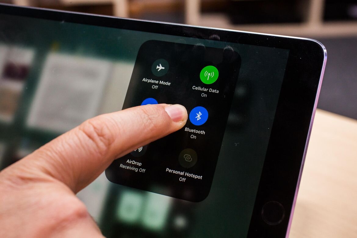 قم بتعطيل الواي فاي والبلوتوث