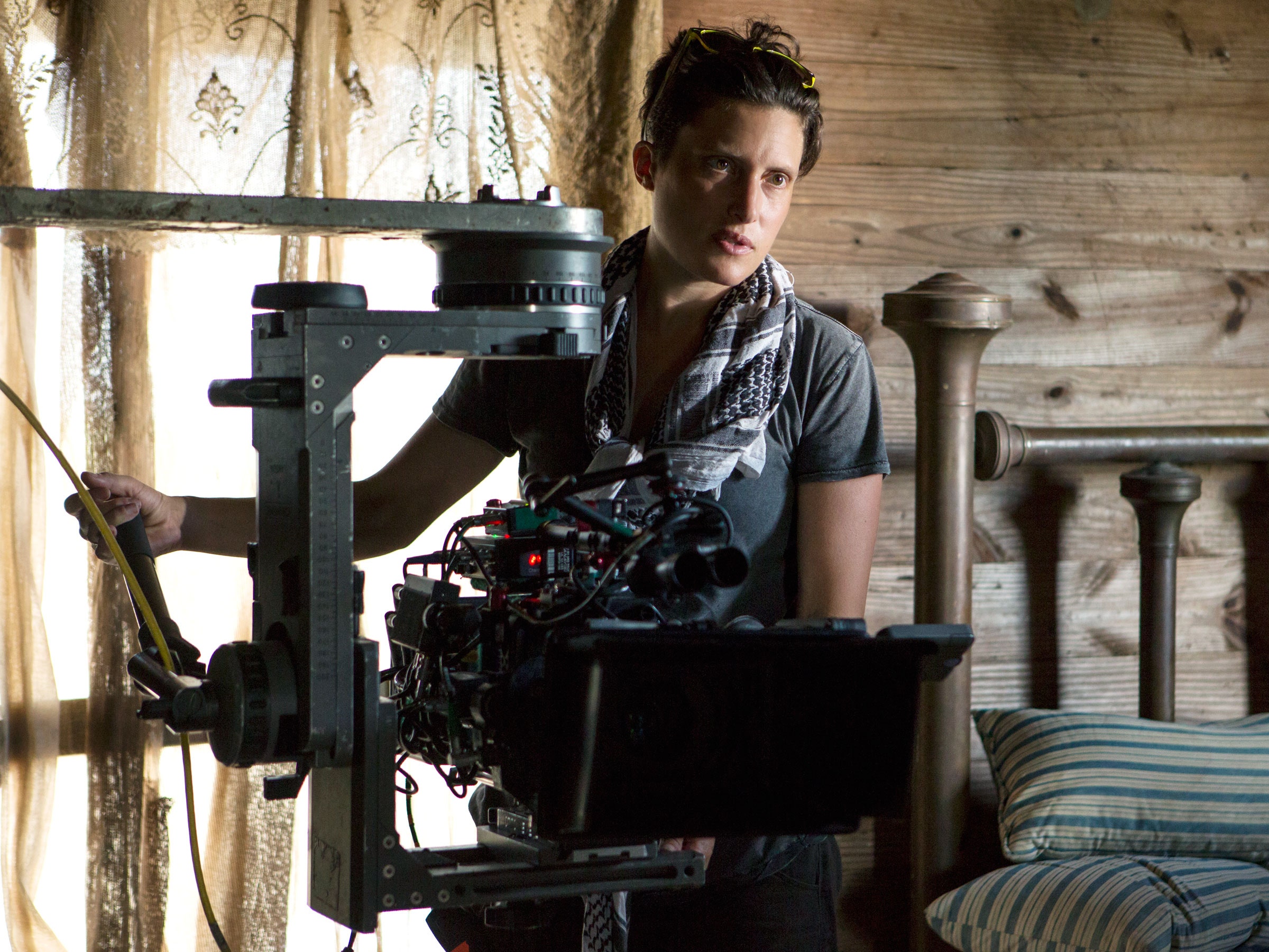 من هو مدير الإضاءة والتصوير - director of photography