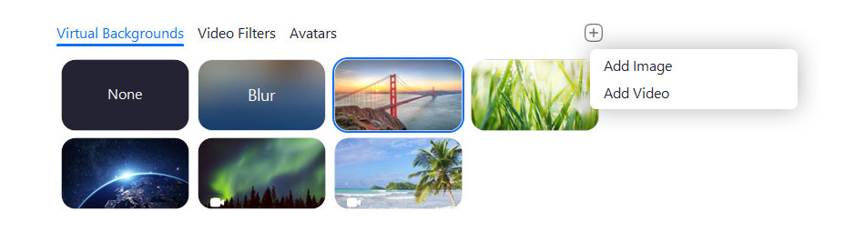 يمكنك اختيار صورة أو فيديو لضبطها كخلفية لزووم