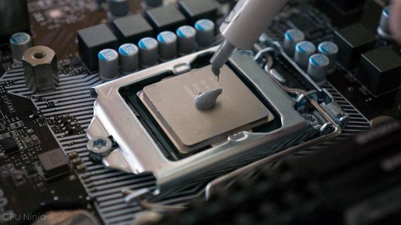 ترقية لابتوب تغيير المعجون للمعالج CPU