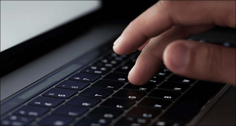 اختبار كيبورد الماك