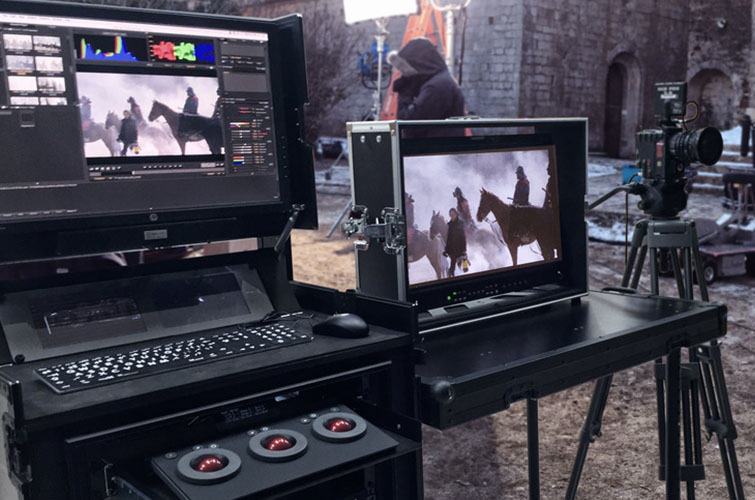 من هو DIT ؟ وما عمله بالضبط في مجال صناعة الأفلام