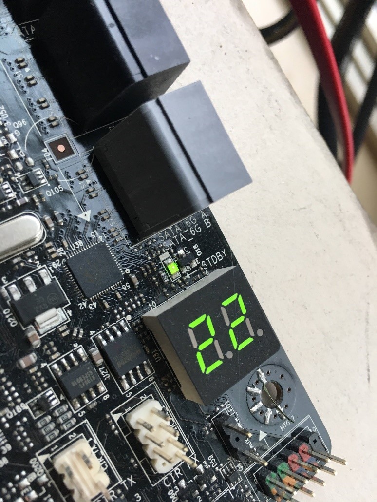 رموز الخطأ على اللوحة الأم