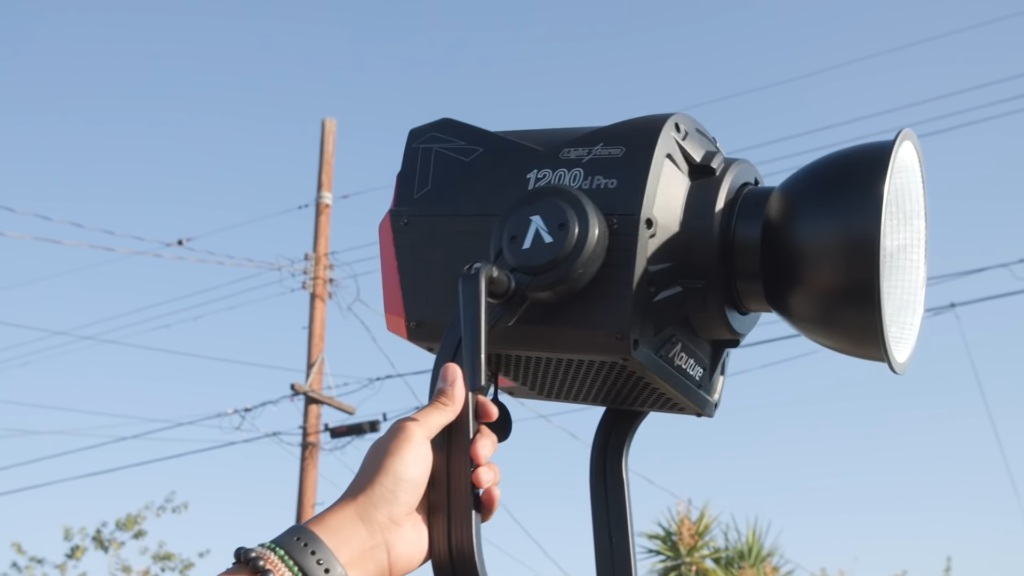 Aputure Flagship LS 1200d