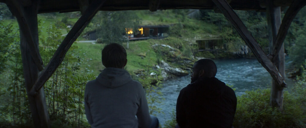 طرق وأنواع في الإضاءة : The Bar Scene | مدونة رديف