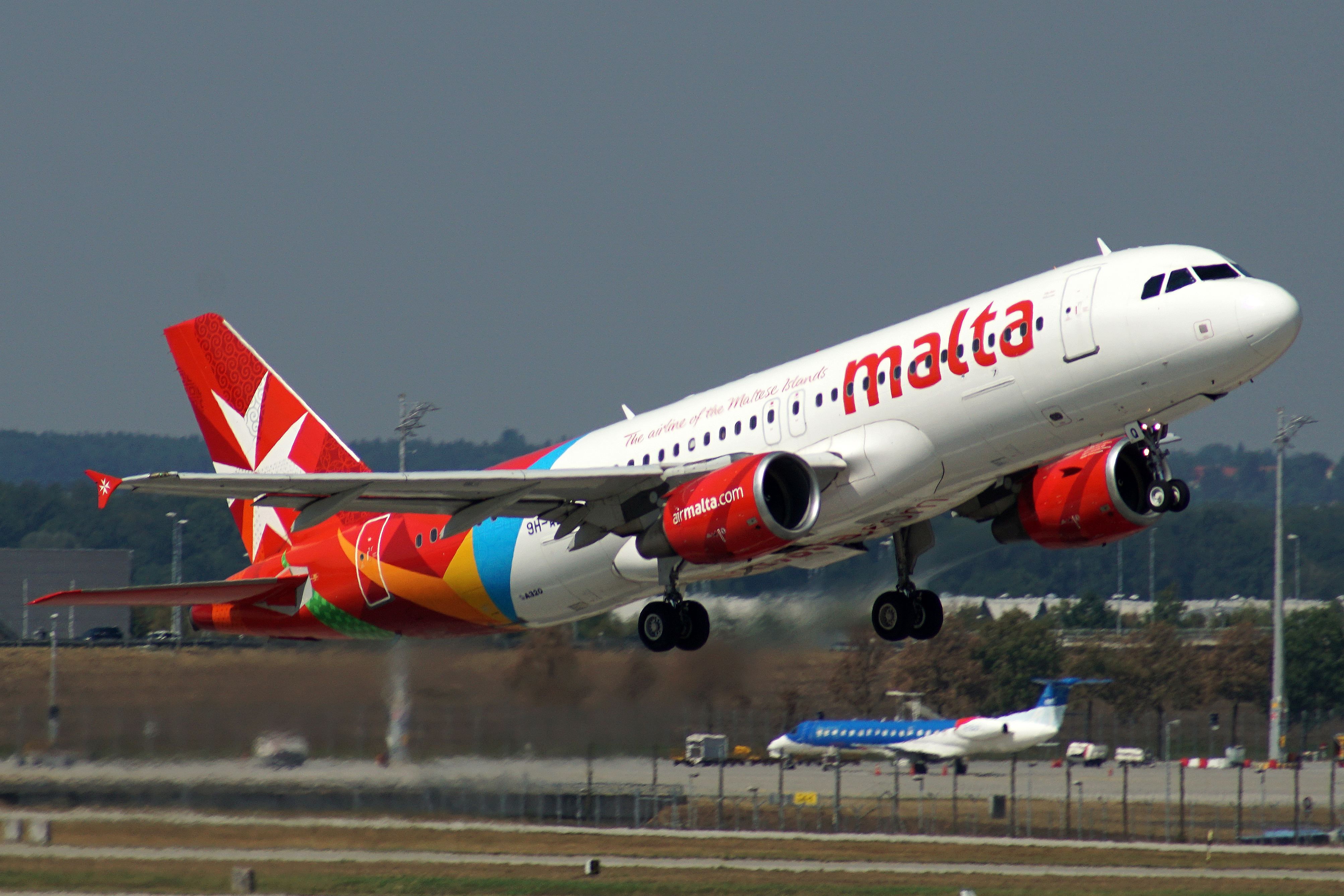 9H-AEQ