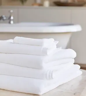 WHITE_LUXURY_COTTON_TOWELS.webp