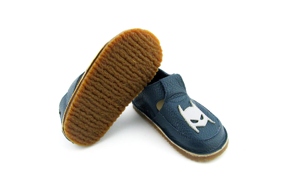 Miniatură: Barefoot blu  Batmen