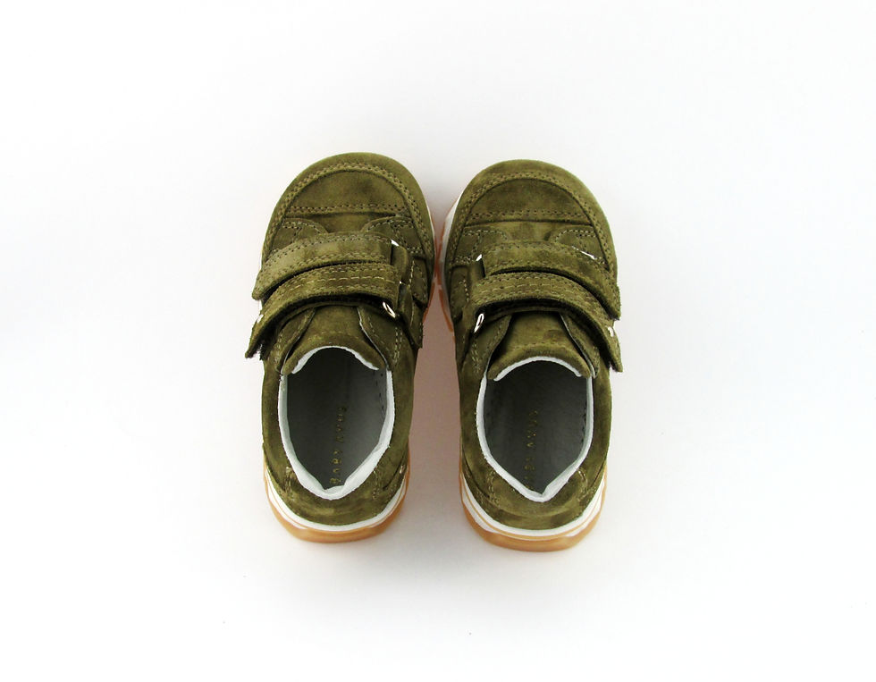 Miniatură: Adidasi Panda fango