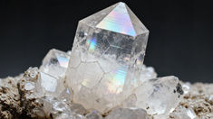 Cristal de Quartzo Branco: Geometria da Luz