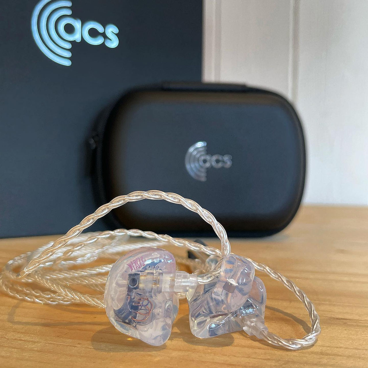 ACS Custom Emotion classic Custom in ear monitors in clear