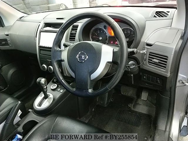 2009 Nissan X Trail JDM car for sale — photo 3 of 6