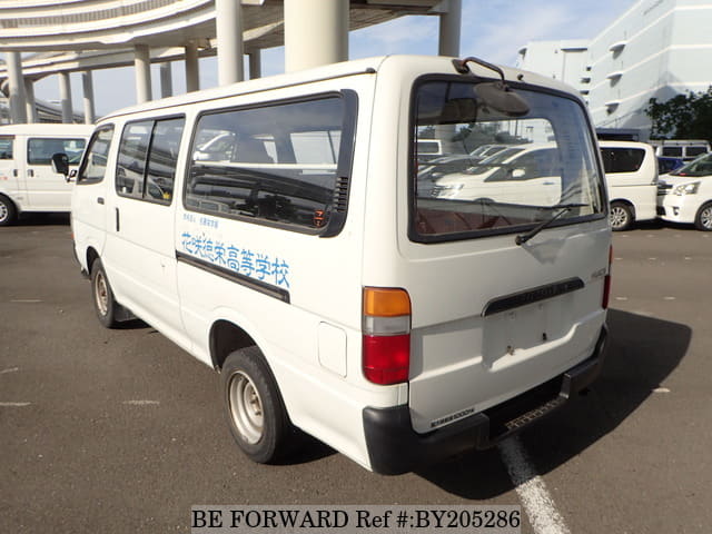1995 Toyota HiAce JDM car for sale — photo 3 of 25