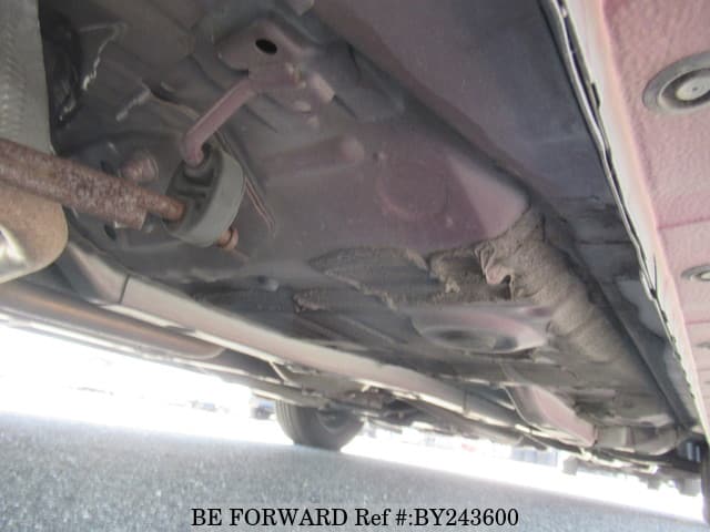 2010 Toyota Vitz JDM car for sale — photo 21 of 25