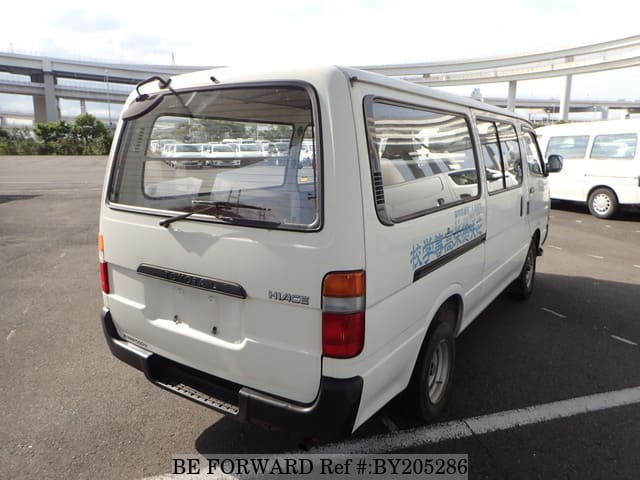 1995 Toyota HiAce JDM car for sale — photo 5 of 25