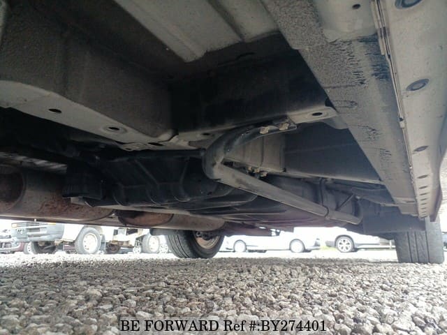 2010 Nissan Elgrand JDM car for sale — photo 17 of 25