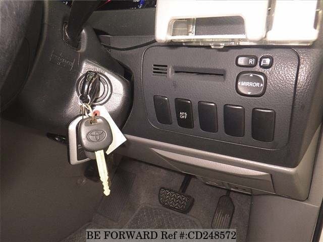 2005 Toyota Alphard JDM car for sale — photo 8 of 8