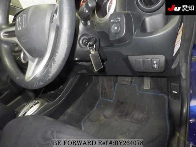2008 Honda Fit JDM car for sale — photo 4 of 8