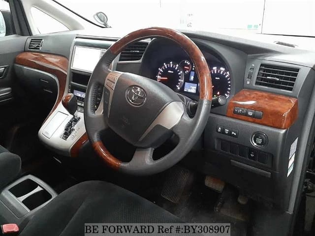 2010 Toyota Alphard JDM car for sale — photo 3 of 8