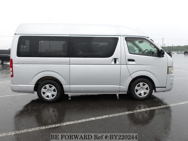 2009 Toyota HiAce JDM car for sale — photo 6 of 25