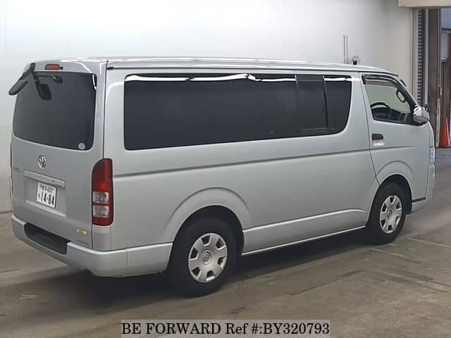 2010 Toyota HiAce JDM car for sale — photo 2 of 6