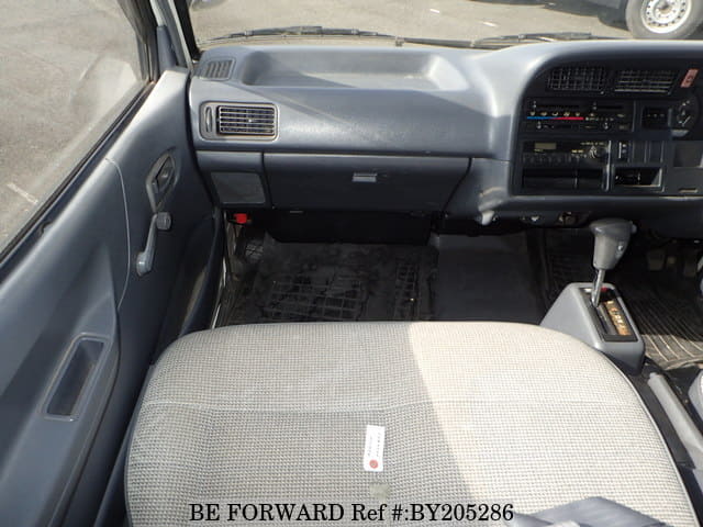 1995 Toyota HiAce JDM car for sale — photo 25 of 25